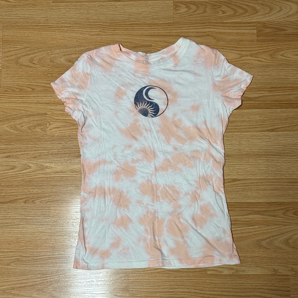 Aeropostale Peach Tie-Dye Yin Yang Tee